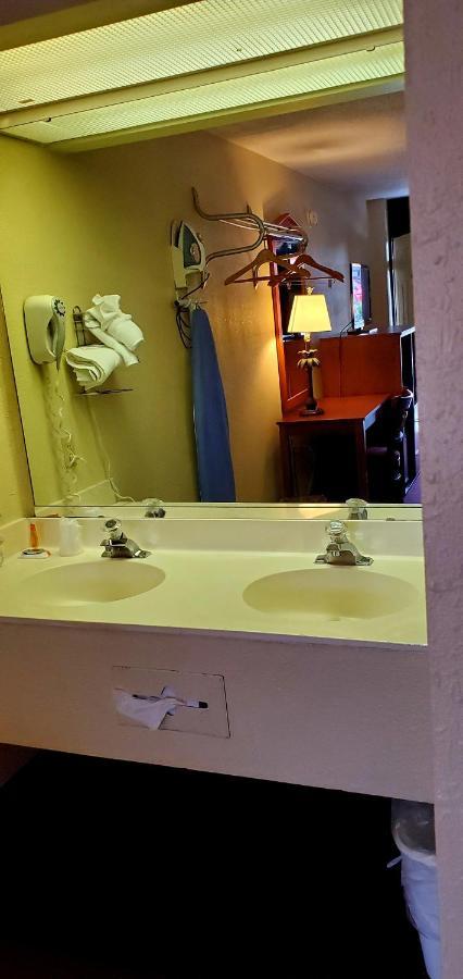 Conway Express Inn Dış mekan fotoğraf